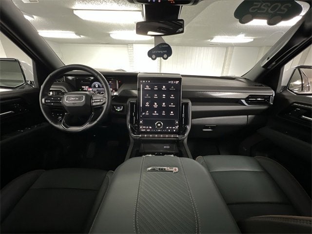 2025 GMC Yukon AT4