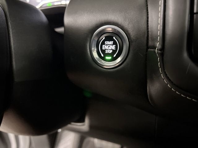 2023 GMC Yukon Denali Ultimate - Photo 17
