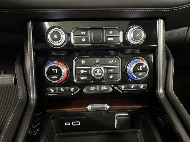 2023 GMC Yukon Denali Ultimate - Photo 18