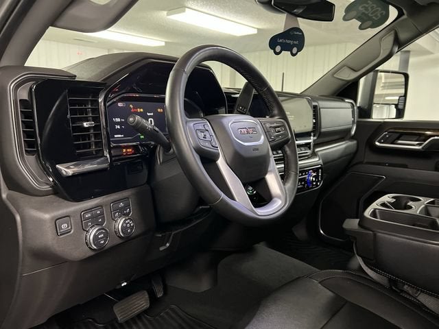 2025 GMC Sierra 2500 HD SLE