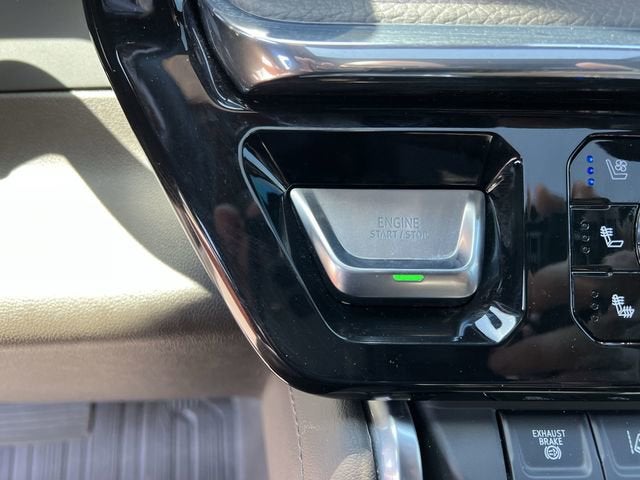 2025 GMC Sierra 2500 HD Denali