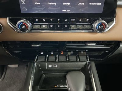 2025 GMC Canyon AT4