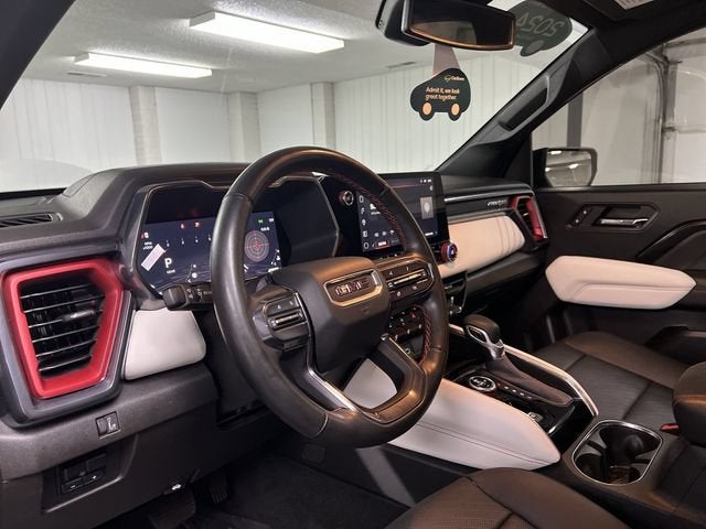 2024 GMC Canyon AT4X
