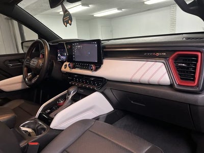 2024 GMC Canyon AT4X