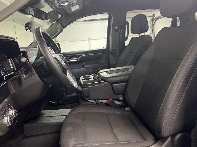 2025 GMC Sierra 1500 SLE