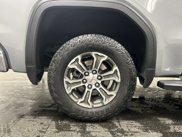 2025 GMC Sierra 1500 SLE