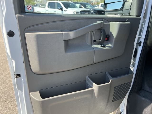 2024 GMC Savana Cargo 2500 Work Van