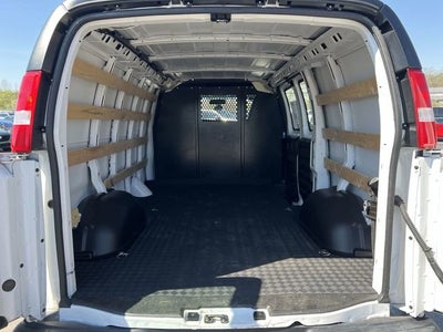 2024 GMC Savana Cargo 2500 Work Van
