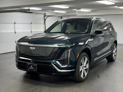 2026 Cadillac VISTIQ Luxury