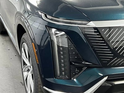 2026 Cadillac VISTIQ Luxury