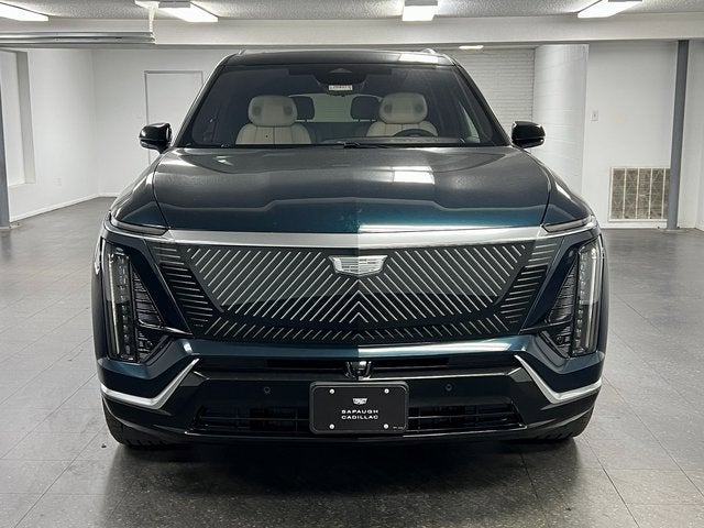 2026 Cadillac VISTIQ Luxury