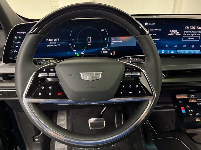 2027 Cadillac VISTIQ Luxury