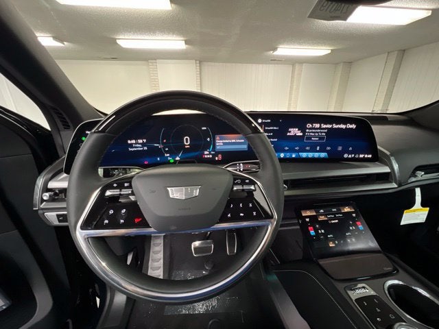 2027 Cadillac VISTIQ Luxury