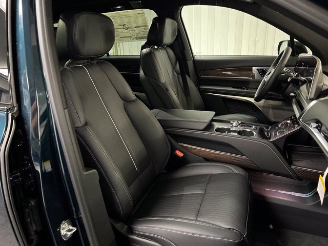 2027 Cadillac VISTIQ Luxury