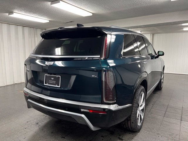 2027 Cadillac VISTIQ Luxury