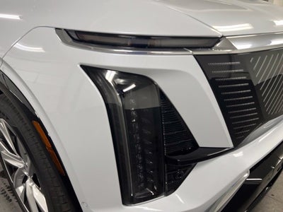 2027 Cadillac VISTIQ Luxury