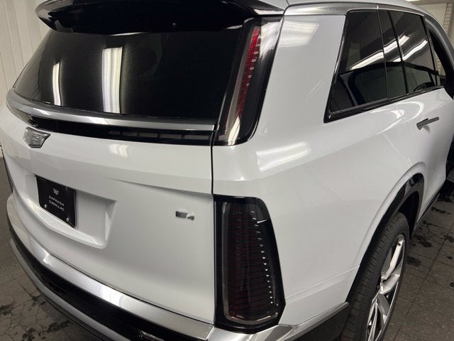 2027 Cadillac VISTIQ Luxury
