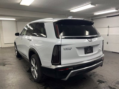 2027 Cadillac VISTIQ Luxury