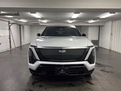 2027 Cadillac VISTIQ Luxury