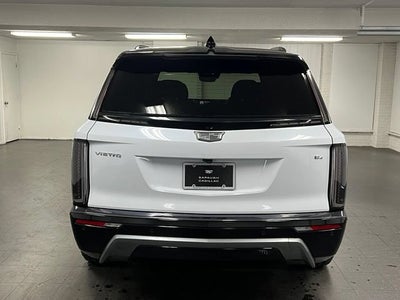2027 Cadillac VISTIQ Sport