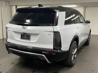 2027 Cadillac VISTIQ Sport