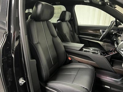 2027 Cadillac VISTIQ Sport