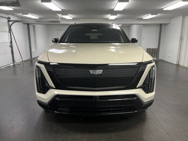 2027 Cadillac VISTIQ Sport