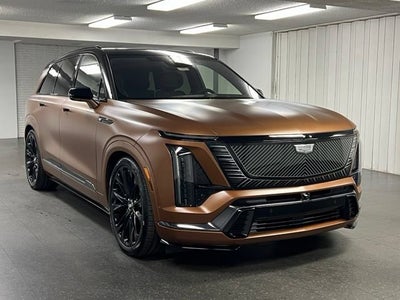 2027 Cadillac VISTIQ Platinum