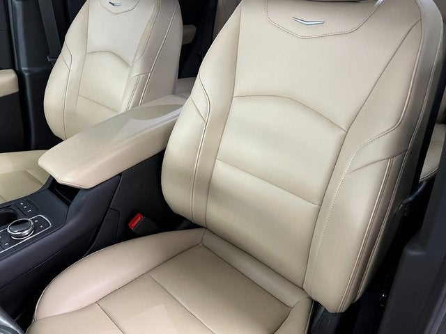 2024 Cadillac XT4 Luxury