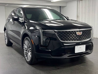 2025 Cadillac XT4 Premium Luxury