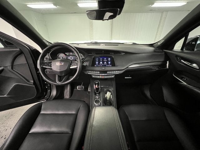 2022 Cadillac XT4 Sport