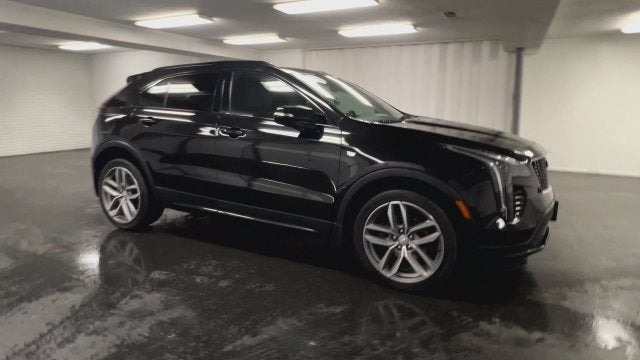 2023 Cadillac XT4 Sport - Photo 2