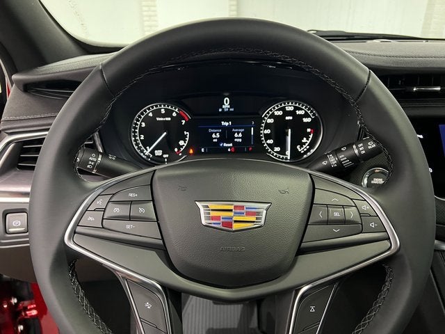 2025 Cadillac XT5 Luxury