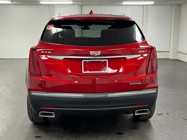 2025 Cadillac XT5 Luxury