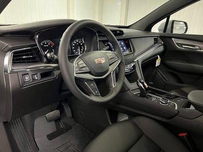 2025 Cadillac XT5 Luxury