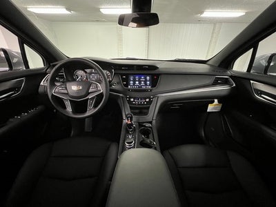2025 Cadillac XT5 Luxury