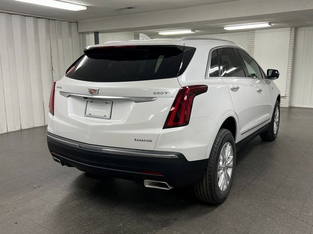 2026 Cadillac XT5 Luxury