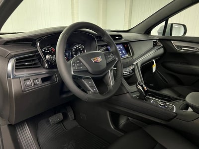 2025 Cadillac XT5 Luxury