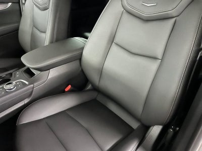 2025 Cadillac XT5 Luxury