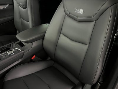 2025 Cadillac XT5 Luxury