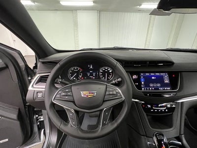 2026 Cadillac XT5 Luxury