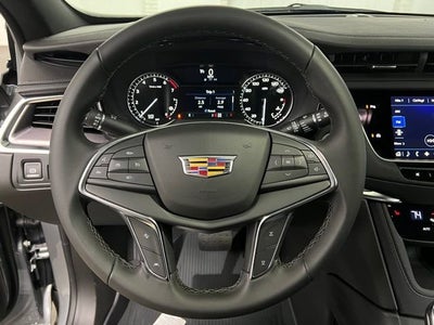 2026 Cadillac XT5 Luxury