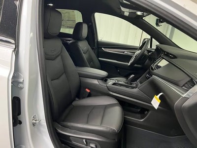 2026 Cadillac XT5 Luxury