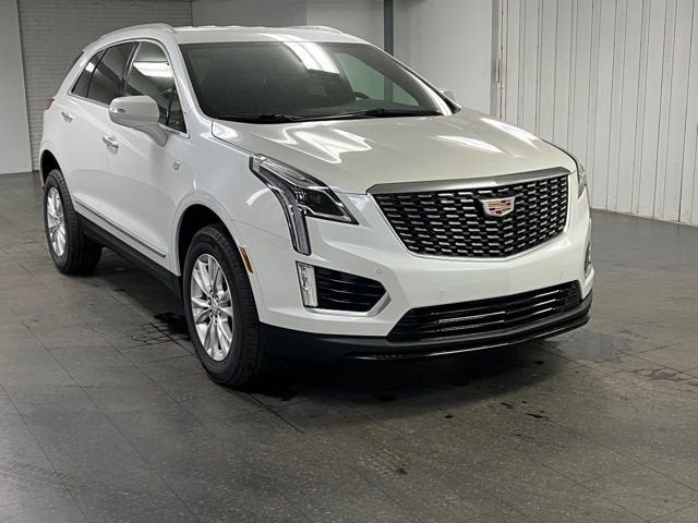 2026 Cadillac XT5 Luxury