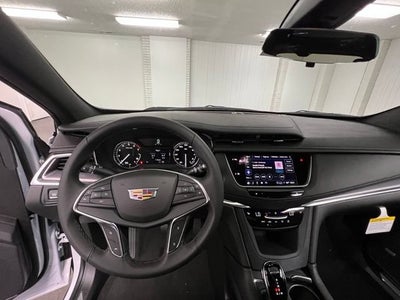 2026 Cadillac XT5 Luxury