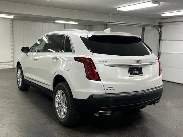 2026 Cadillac XT5 Luxury