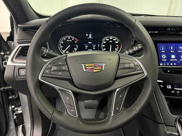 2026 Cadillac XT5 Luxury