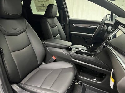 2026 Cadillac XT5 Luxury