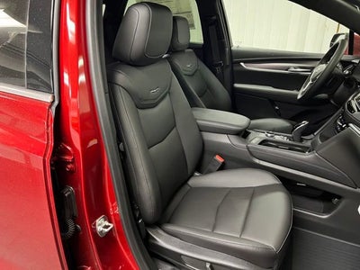2026 Cadillac XT5 Luxury