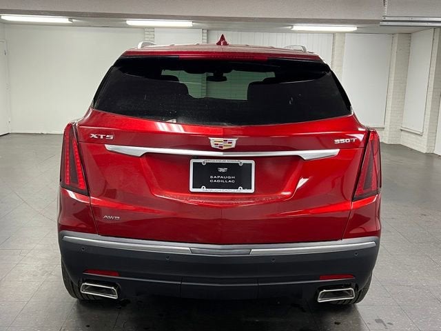 2026 Cadillac XT5 Luxury
